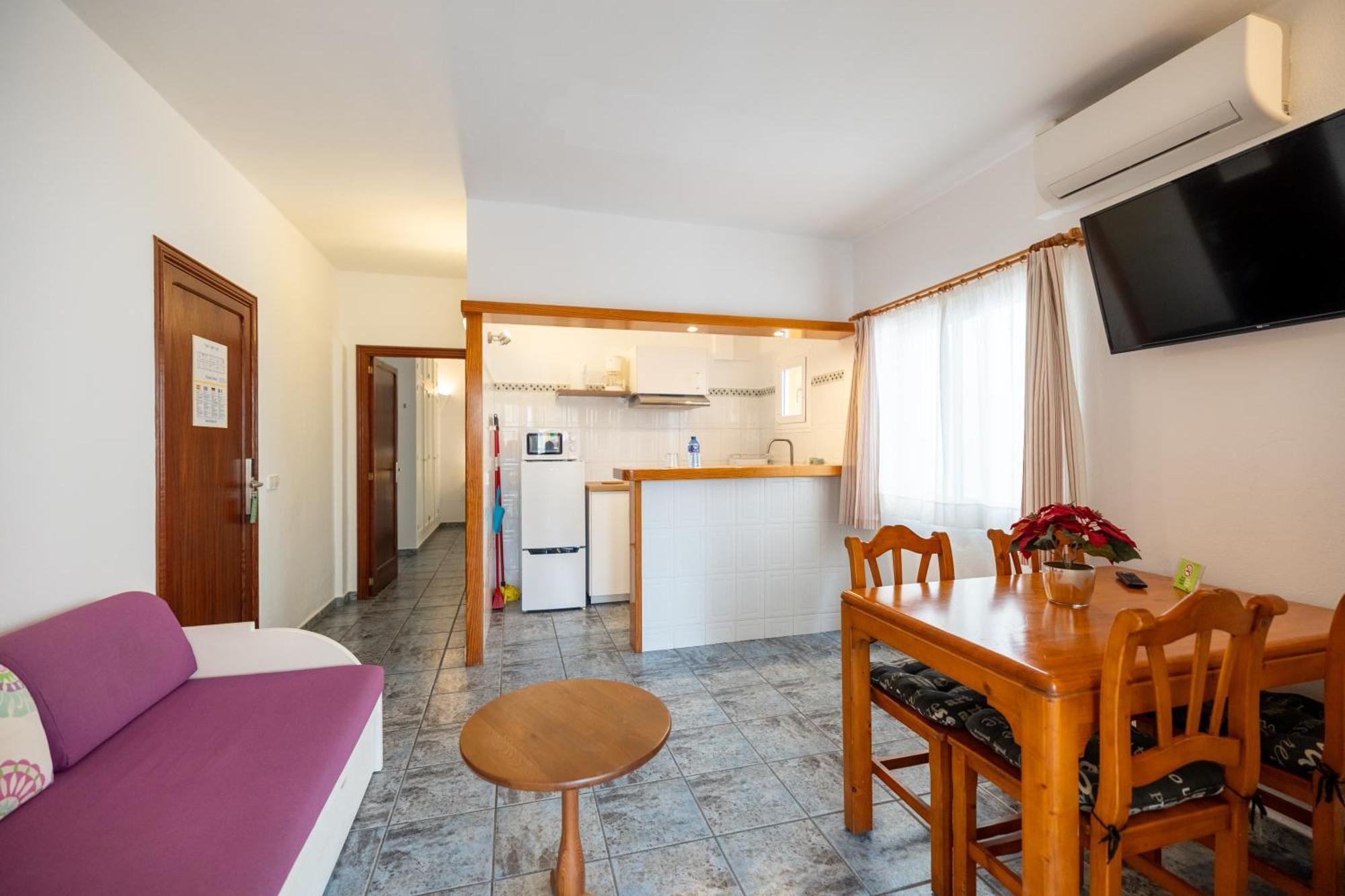 Hostal Doris - Adults Only Colonia de Sant Jordi Δωμάτιο φωτογραφία
