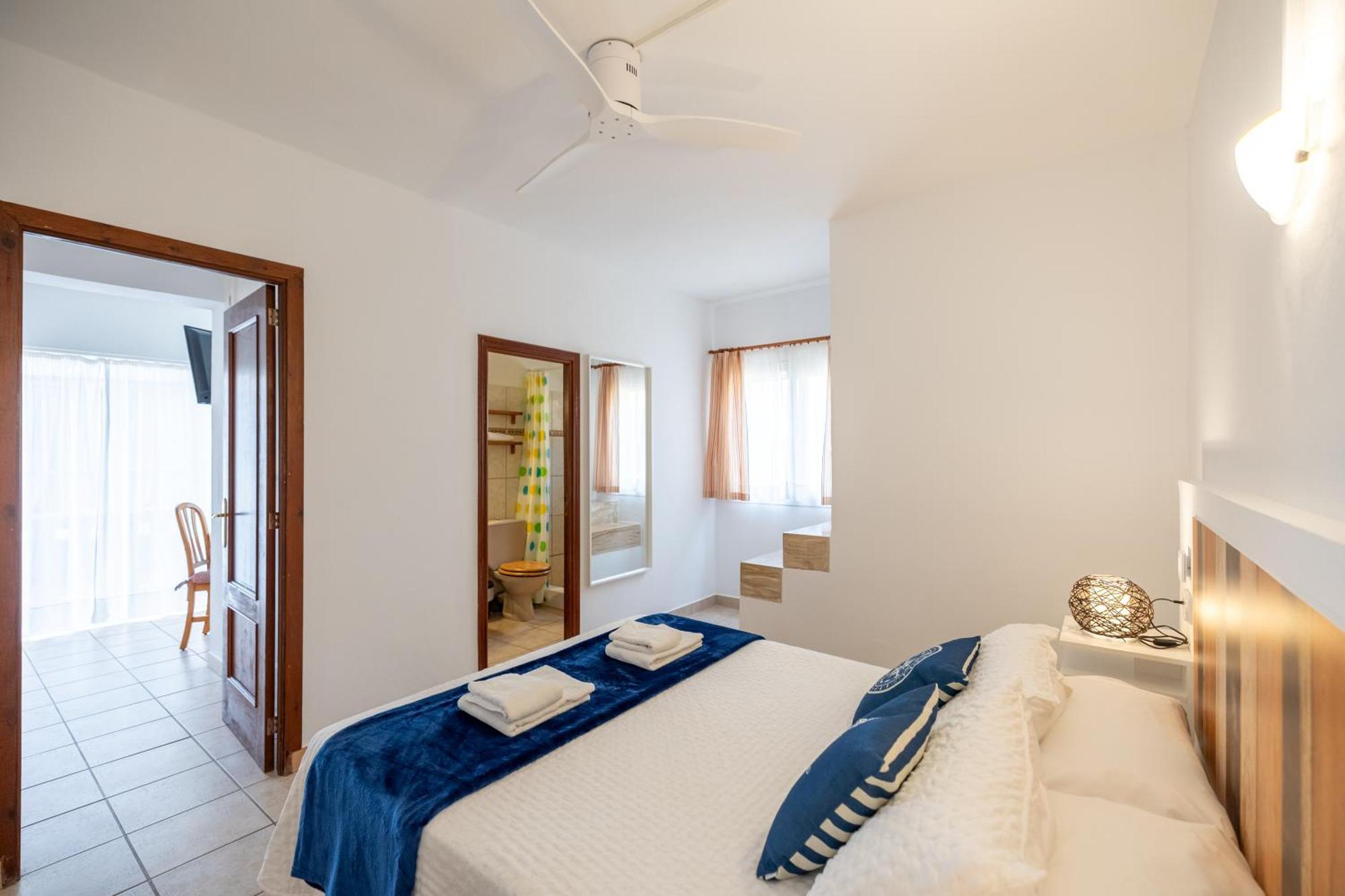 Hostal Doris - Adults Only Colonia de Sant Jordi Δωμάτιο φωτογραφία