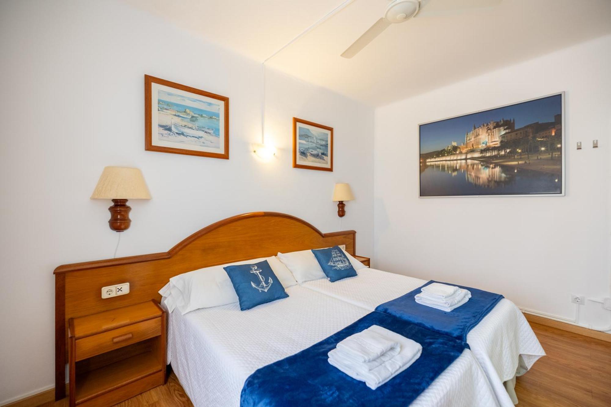 Hostal Doris - Adults Only Colonia de Sant Jordi Εξωτερικό φωτογραφία