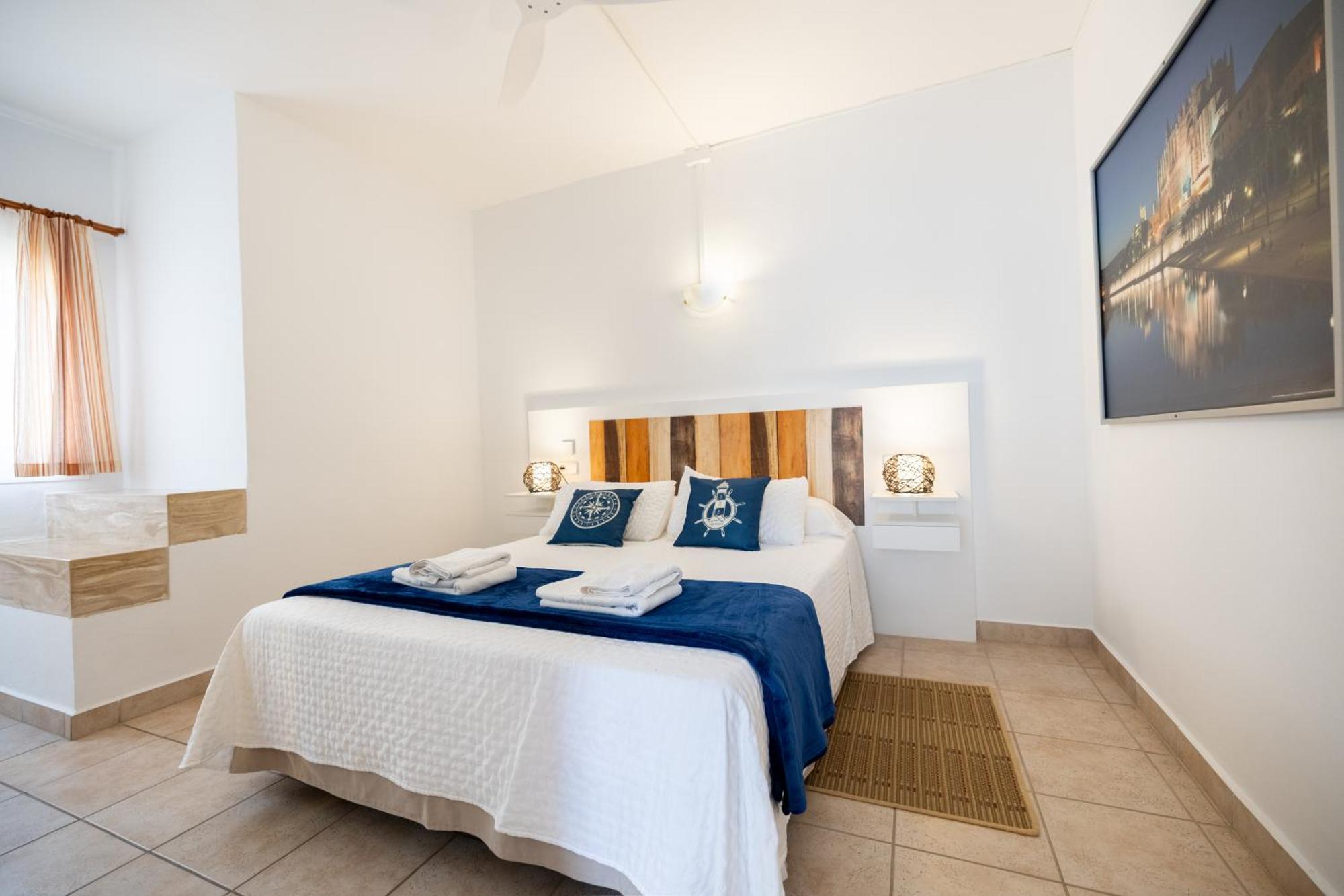 Hostal Doris - Adults Only Colonia de Sant Jordi Εξωτερικό φωτογραφία