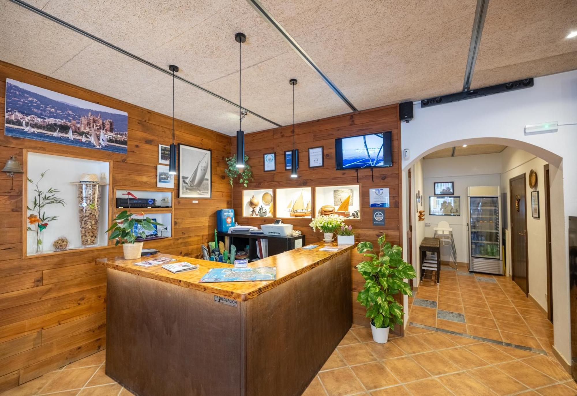Hostal Doris - Adults Only Colonia de Sant Jordi Εξωτερικό φωτογραφία